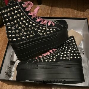 Current mood jeweled ghoul high top platform
